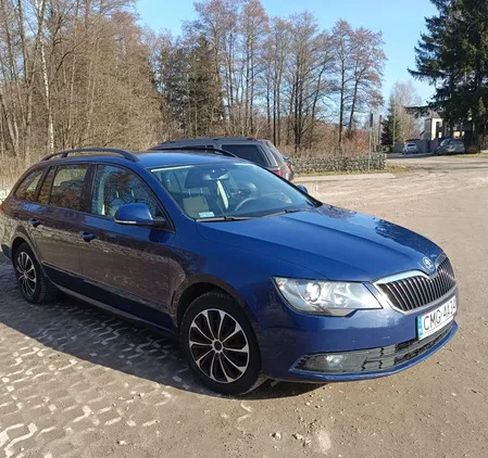 mazowieckie Skoda Superb cena 26000 przebieg: 230000, rok produkcji 2015 z Łódź